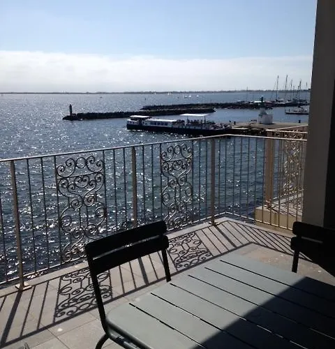 Apartment Port Rive Gauche Ostrea